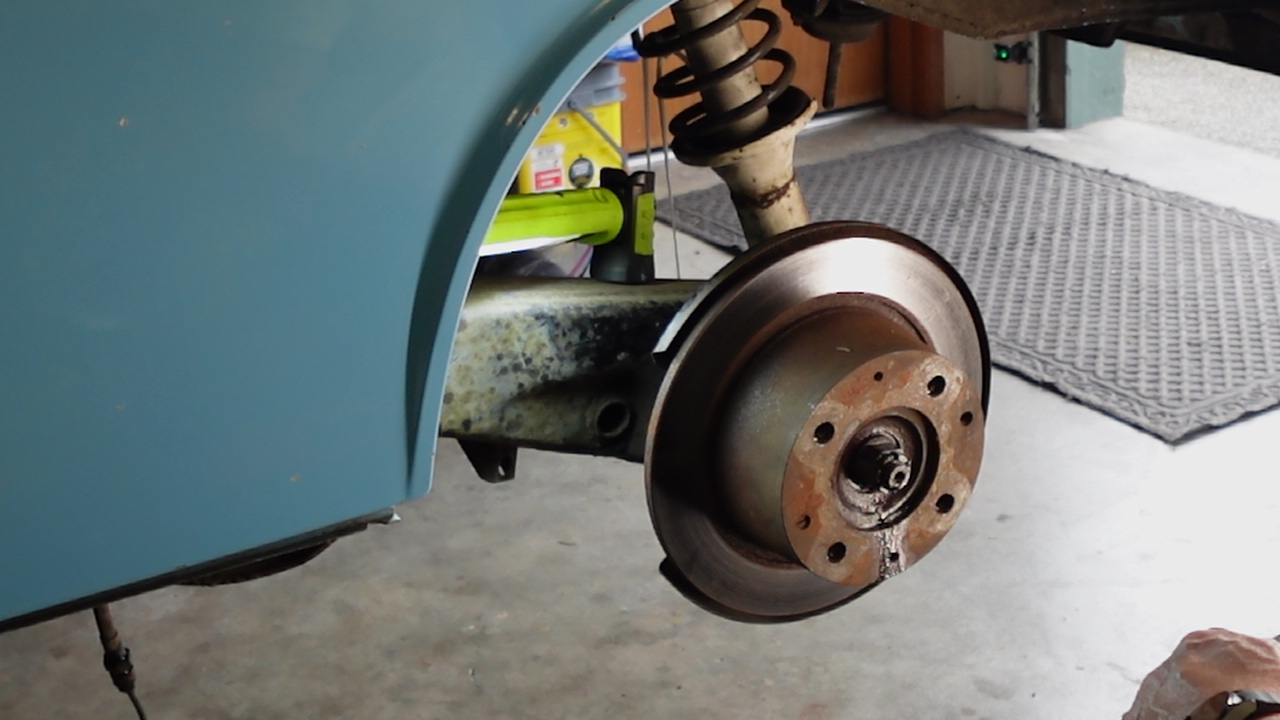 1973 Porsche Project 914 Remove Rear Suspension 11-25