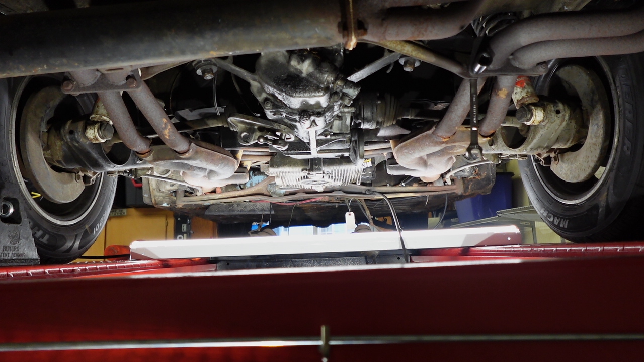 1973 Porsche Project 914 Remove Engine-Trans 11-4
