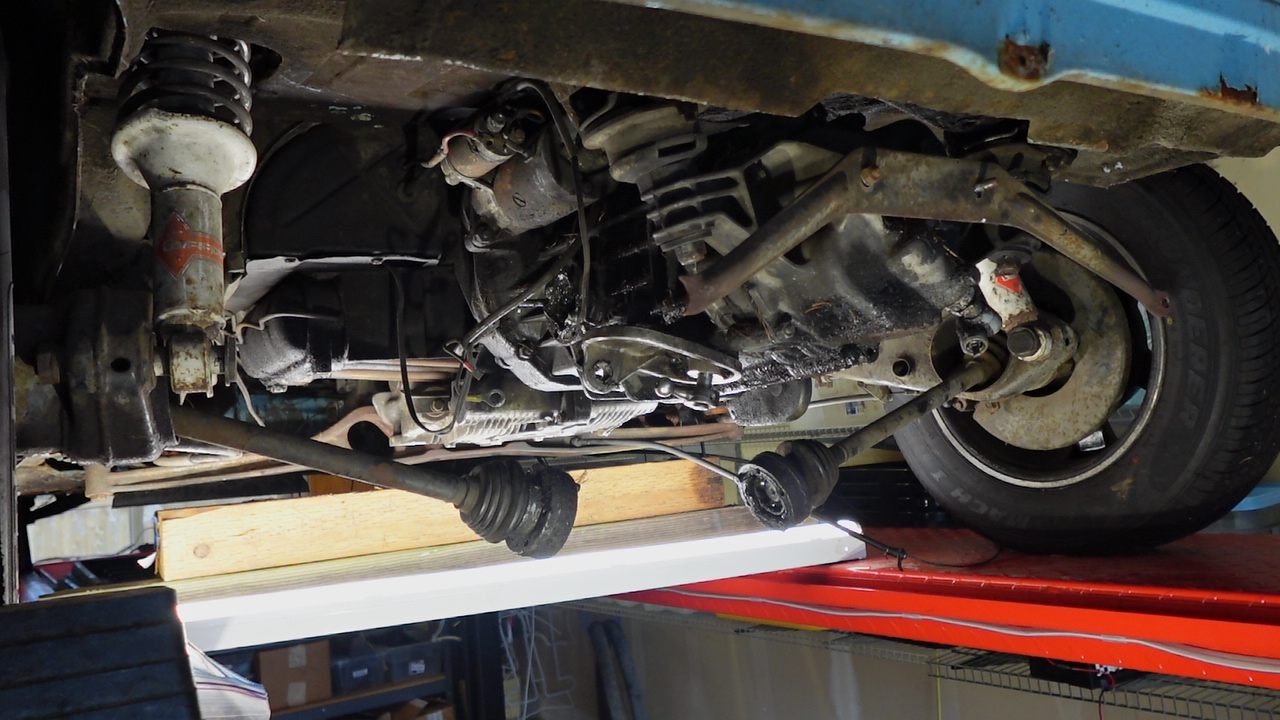 1973 Porsche Project 914 Remove Engine-Trans 11-6